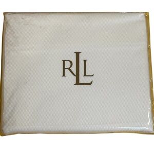 NWT Lauren Ralph Lauren Queen White Textured Bed Skirt